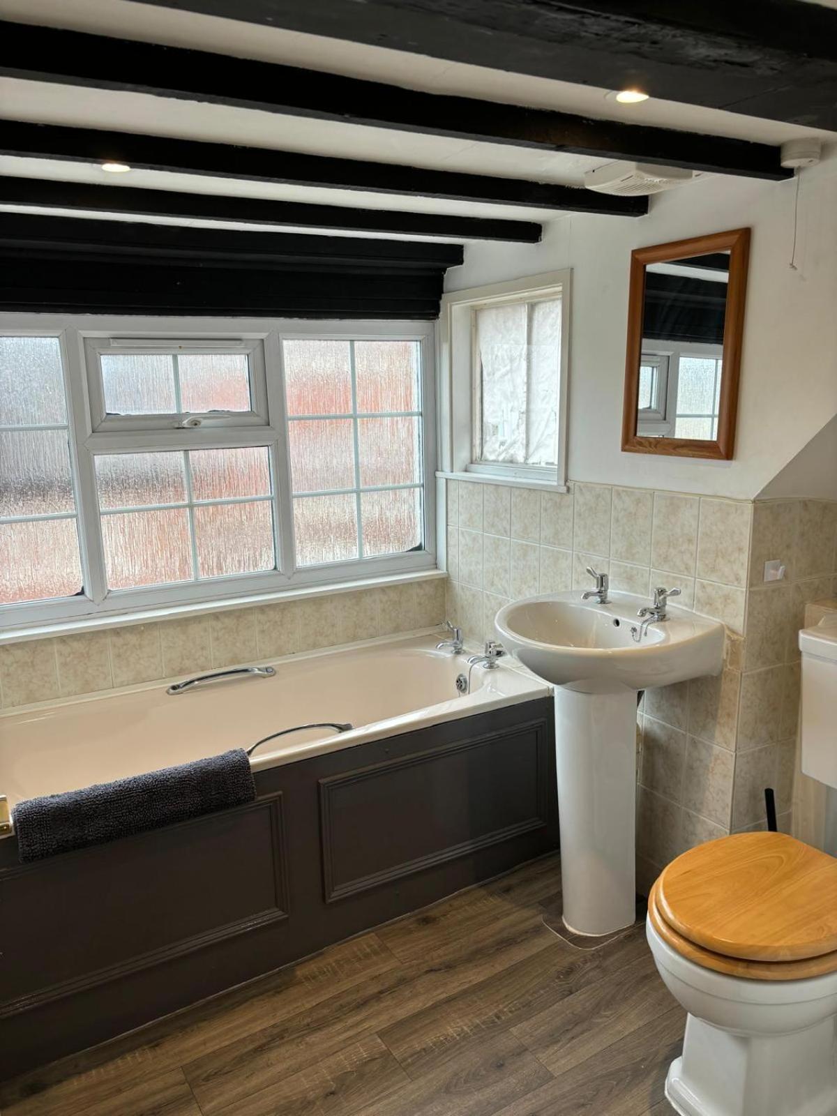 Aparthotel The Coach House Salisbury Exterior foto